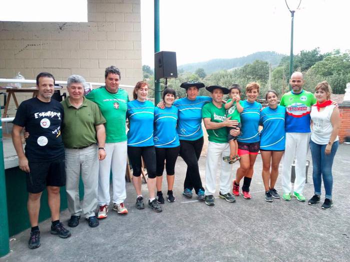 Apar festak, herri kirolak e 26 1503561370848