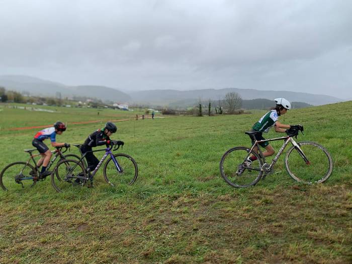 150 gazte inguruk parte hart 1 1762672305136