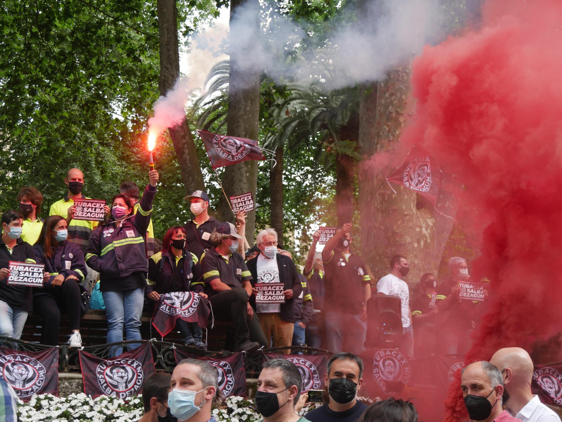 Epaitegietara joko dute berriro Tubacexeko langileek, enpresak opor eskubidea errespetatu ez duela ulertuta