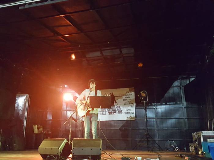 Errefuxiatuen aldeko elkarta 12 1529303057193