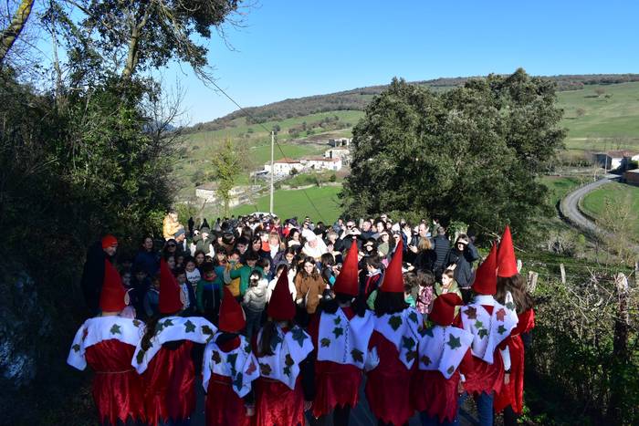 Olentzerok eta Mari Domingik 31 1765801103466