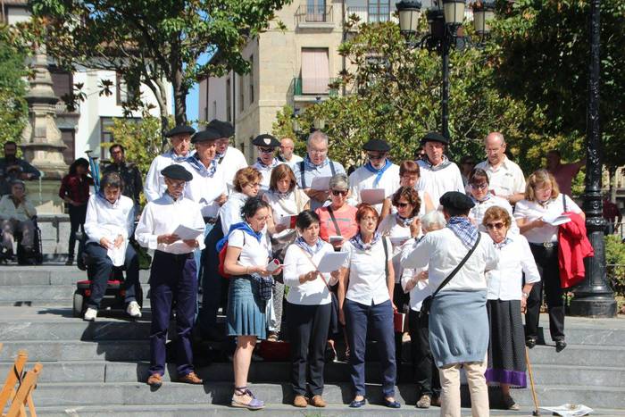 Euskal kanta herrikoien topa 17 1504519493200