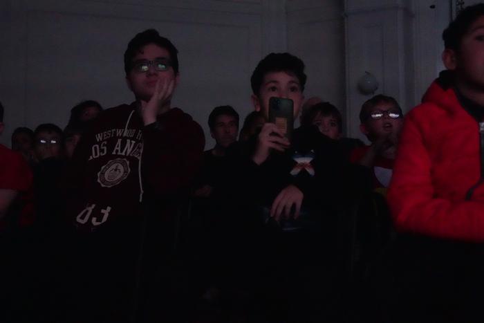 Gainezka egon da Kasinoa Alt 33 1765745630070