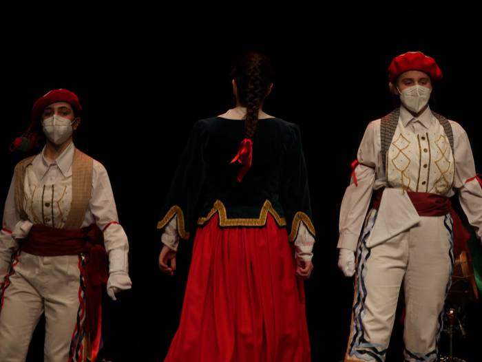 Aiara Dantza Taldearen "Arat 105 1614450543124