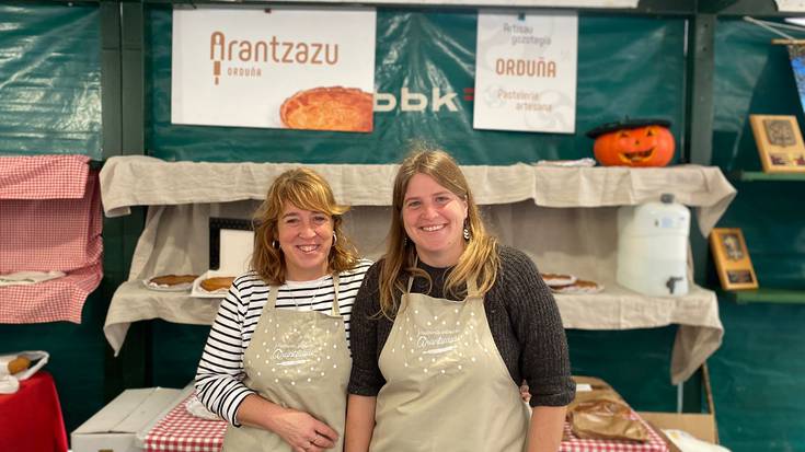 Aiaraldeko hainbat ekoizlek hartu dute parte Gernika-Lumoko azokan