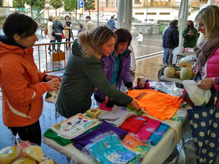 Gabonetako elkartasun azokak 16 1513599213503