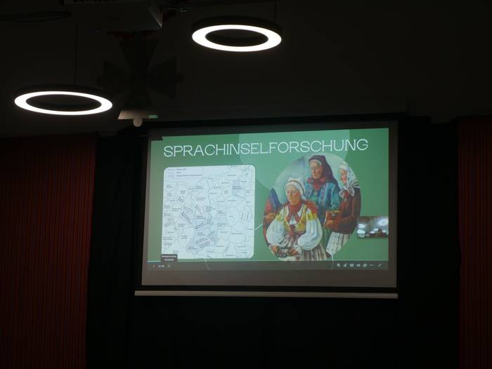 Eletik alera, Europako hizku 39 1759330590771