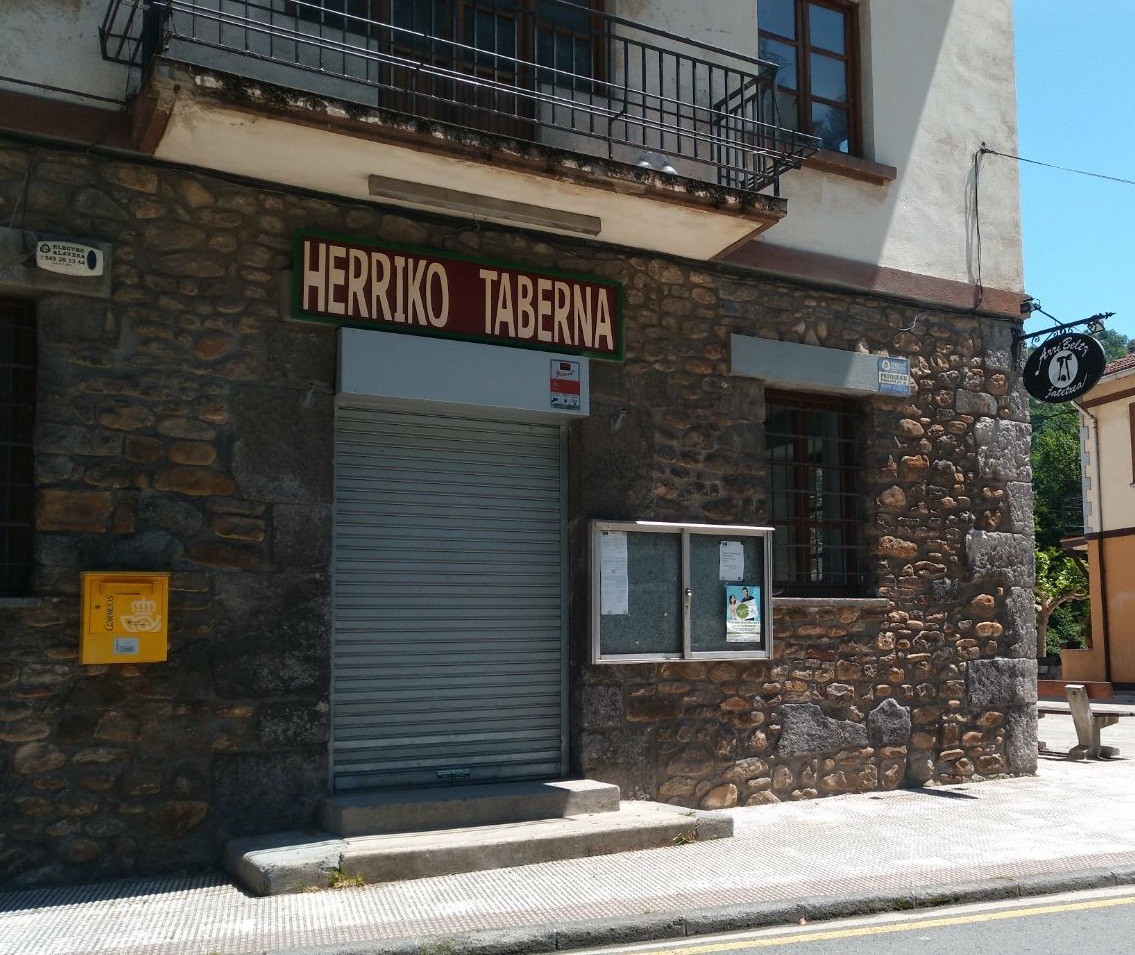 Herriko Tabernan kokatuko den aisialdi espazioko lanak abian daude