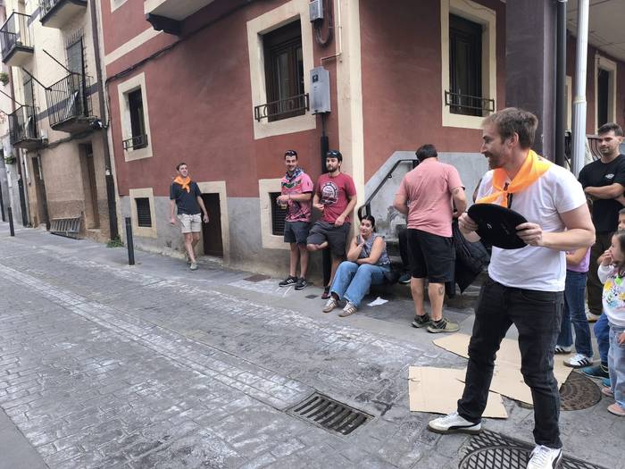 Auzo giroan gozatu dituzte M 25 1759049359336