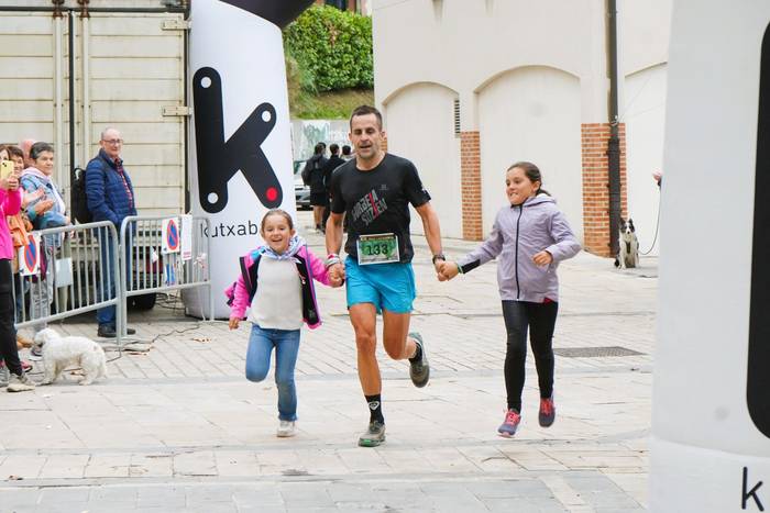 Hirurehundik gora korrikalar 76 1761471945453