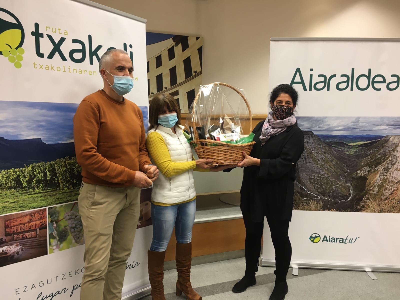 Ana Ruizek irabazi du Aiarako Kuadrillako argazki lehiaketa