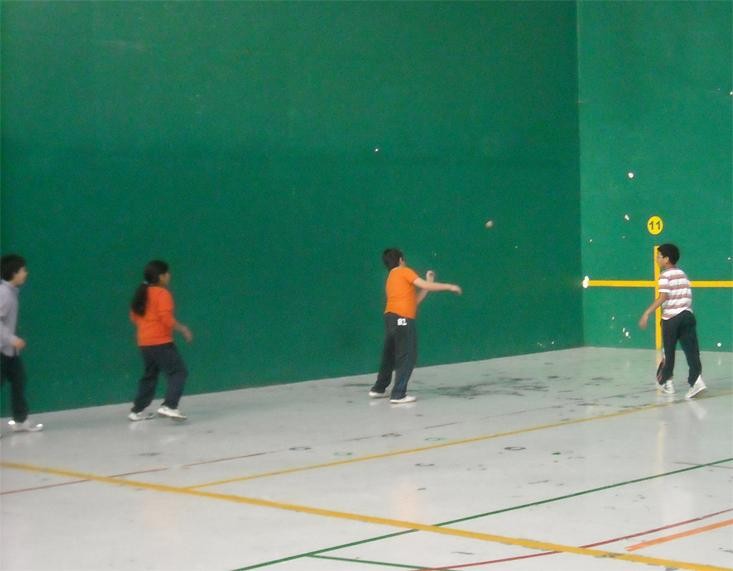 Jai-Alai Pilotazale Elkartea berriro martxan, gazteen eskutik