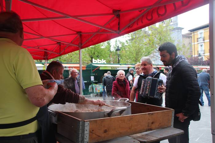 Azoka agroekologikoa ospatu  50 1556394260573