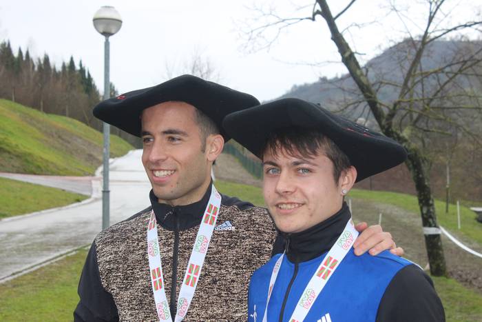 Ehunka lasterkarik bete ditu 87 1518374018581