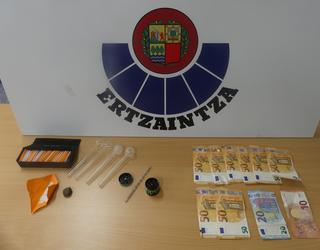 55 gramo speed izateagatik atxilotu zuten atzo gizonezko bat Aretan
