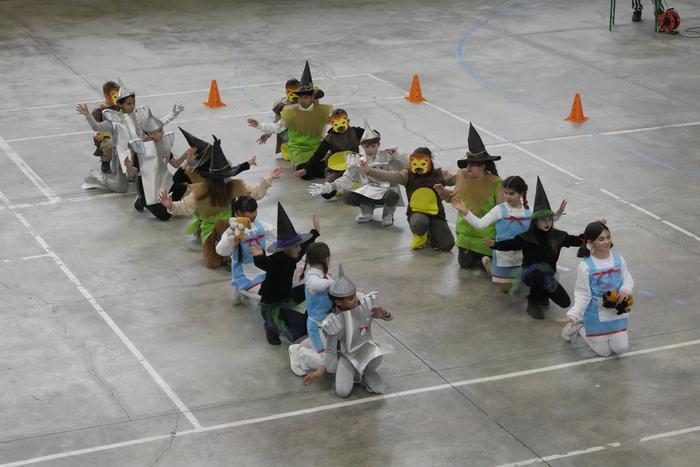 Desfilerik gabe, baina dantz 27 1770997050037