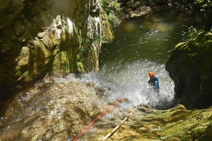 Aguakake arroilaren jaitsier 10 1494841231298