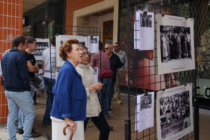 Yolanda Elosegui, Maria Ange 1 1758471057312