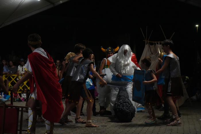 Okondoko jaietako mozorro le 52 1756160333985