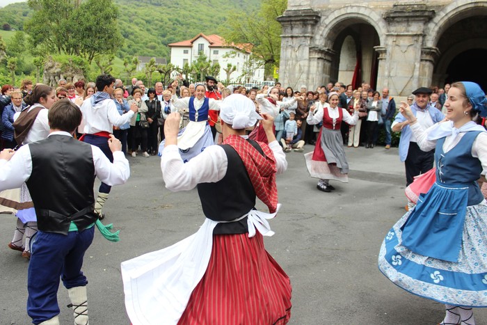 Une berezi ugari bizi izan ziren atzo Urduñako Otxomaio jaietan - 1