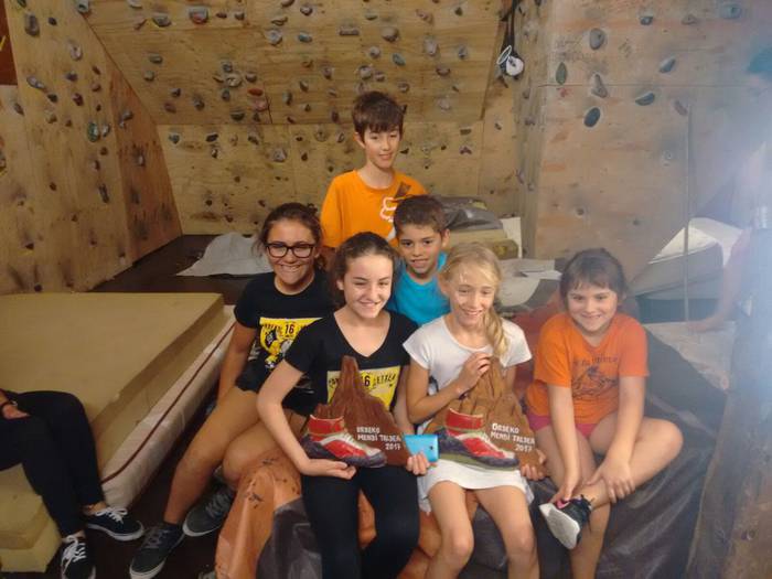 Egun osoko egitaraua ospatu  19 1498479037580