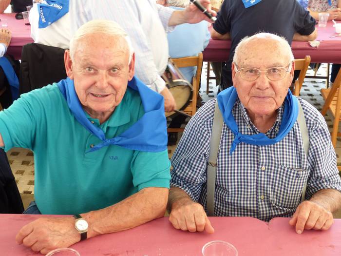 Auzokide ugarik hartu zuten  129 1506367185059