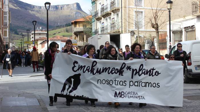 Greba feministaren goizeko t 151 1520519985347