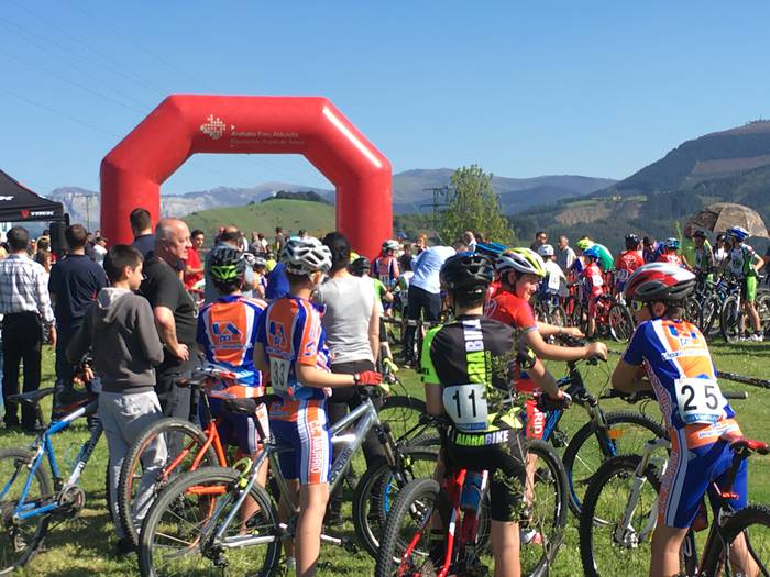 Aiarabike eta Amurrioko txir 11 1491900068590