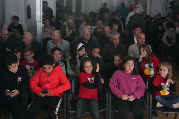 Gainezka egon da Kasinoa Alt 1 1765745347006