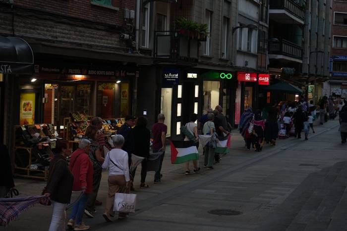 Giza katea osatu dute Gazako 11 1759863760956