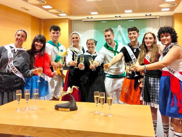 Amurriok azken urteetako jairik arrakastatsuenak eta parte-hartze handiena izan dutenak ospatzen ditu