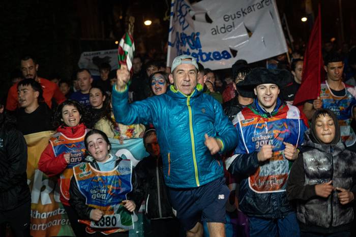 Aldarrikapenez eta pirotekni 54 1774600346599