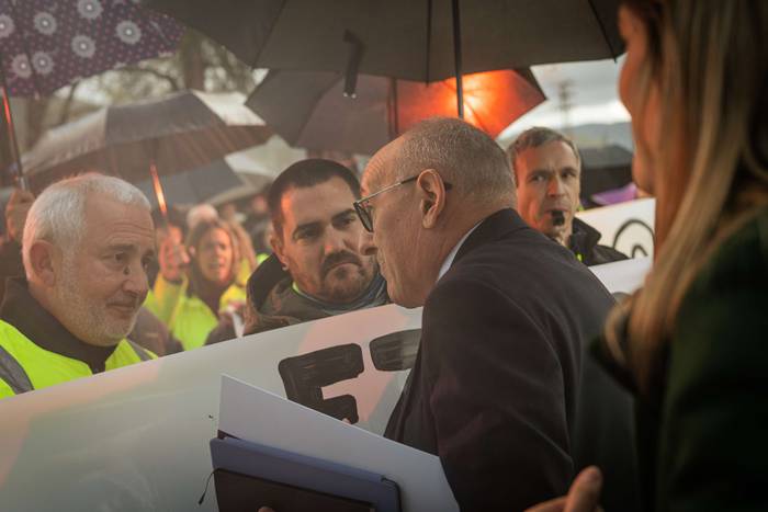 Protesta artean ekin du bide 19 1764159829596