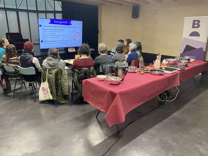 43 lagun jaso ditu "Elikadur 3 1776332153575