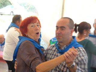 Auzokide ugarik hartu zuten  38 1506366449147