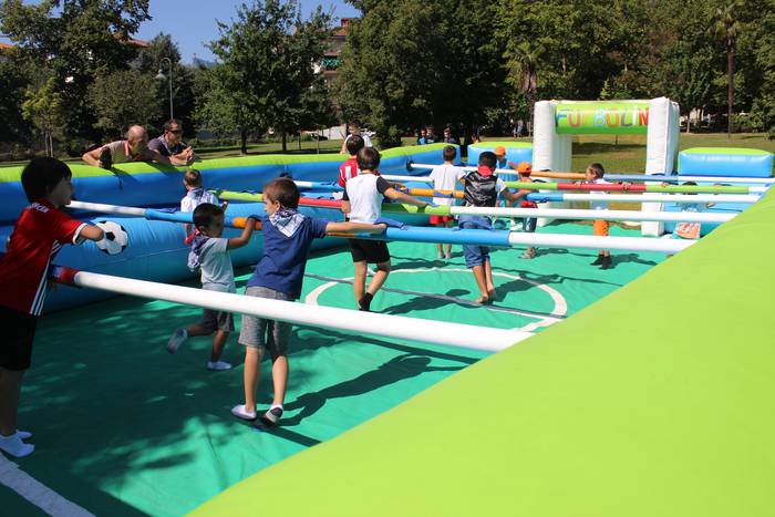 Haurrak eta edadetuak izan d 23 1502712179167