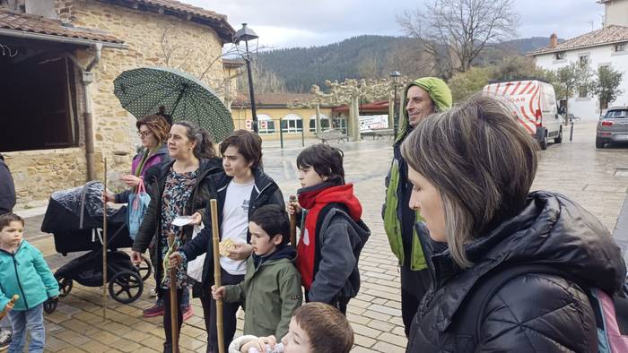 Agate Deunaren bezperak adin 7 1770290649012