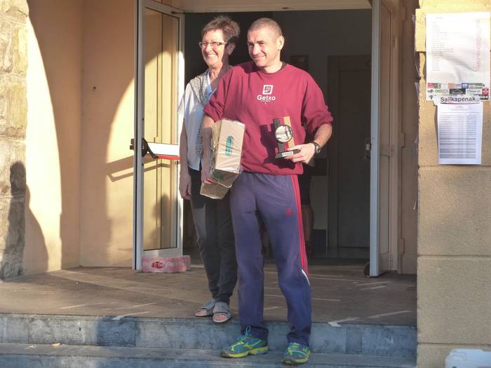 Haur zein helduek izan zuten 366 1538429990859