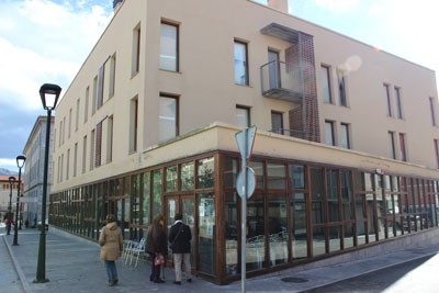 Erretiratuen etxeko taberna ustiatzeko zerbitzua lizitatu du Urduñako Udalak