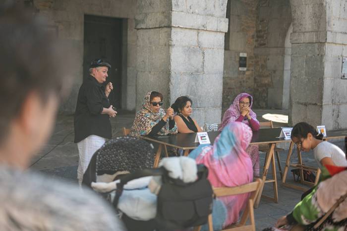 Jatorri ezberdinetako emakum 3 1760897353634