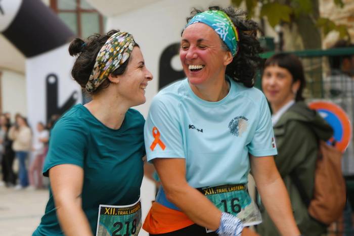 Hirurehundik gora korrikalar 52 1761471920947