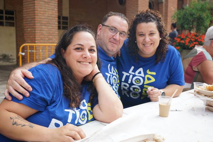 Ehunka lagun bildu ditu Lati 39 1758394293169