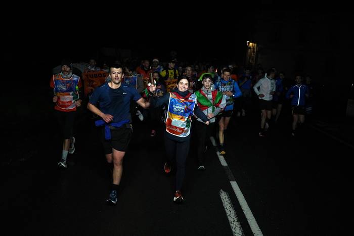 Ehunka lagun atera ditu Korr 190 1774607635264