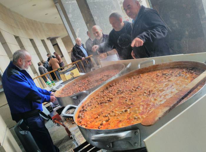 Euriak ez zuen ekidin Barras 5 1493740757712