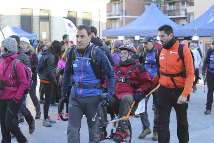 400 lagunen laguntzaz Babio  9 1514122692005