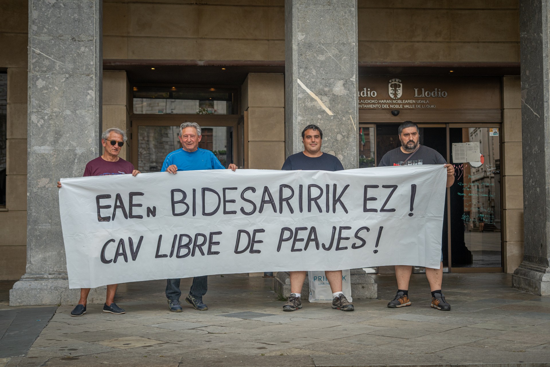 AP-68aren doakotasuna exijitu dute Laudioko Udal Osoko Bilkuran