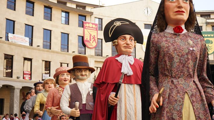 Erraldoien topaketak familientzako plana ekarri du Kuadrillen Egunean