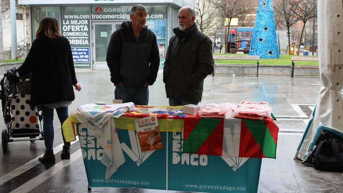 Gabonetako elkartasun azokak 37 1513599811841