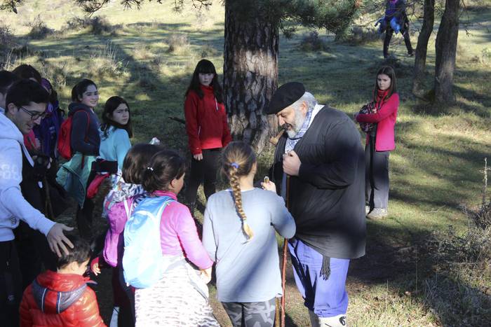 400 lagunen laguntzaz Babio  28 1514122832106