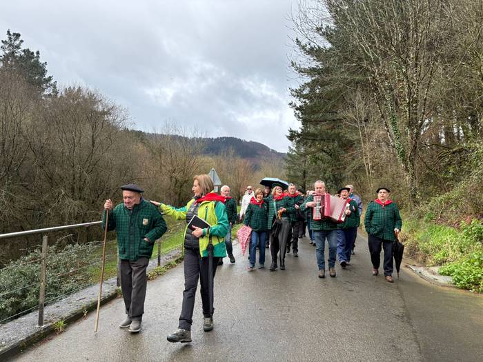 Gernikako zuhaitzaren kimua  6 1770844164800